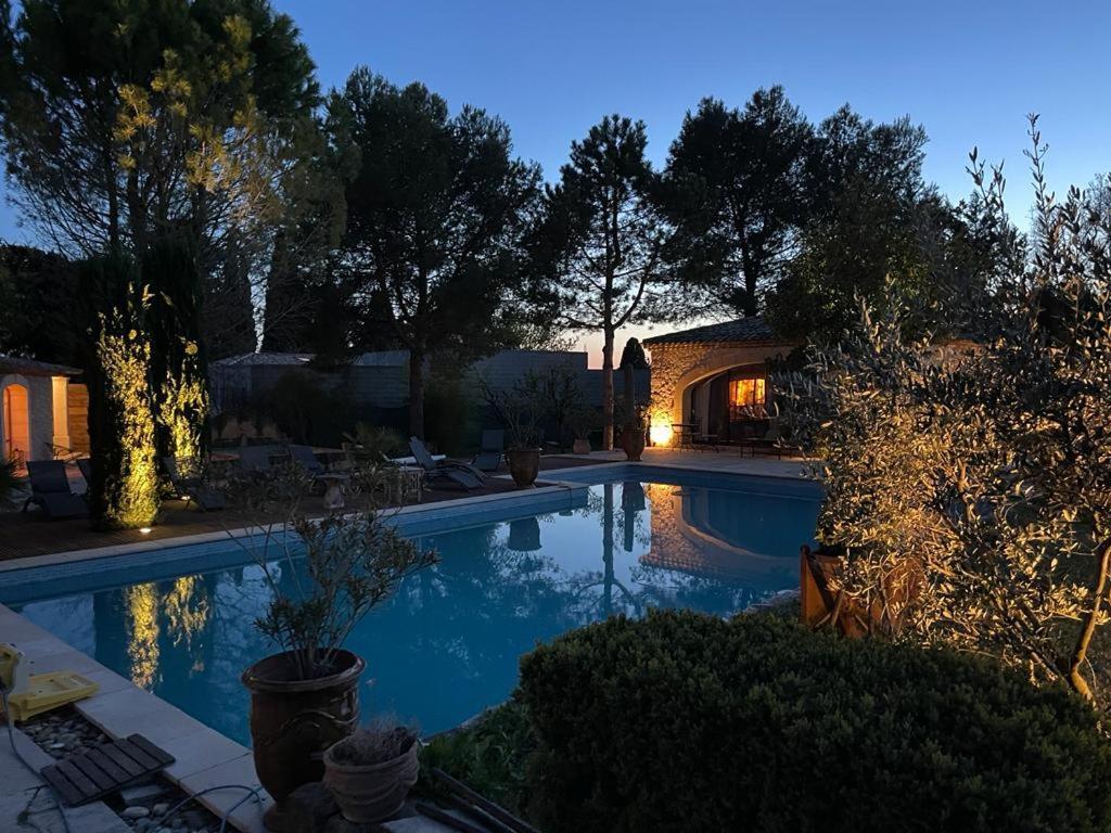 Gite Au Coeur De La Provence & Spa 생카나 외부 사진